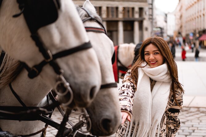 1.5 Hour Cinematic Style Portrait Photoshoot and Tour in Vienna - Hofburg Palace for formal and lifestyle portraits