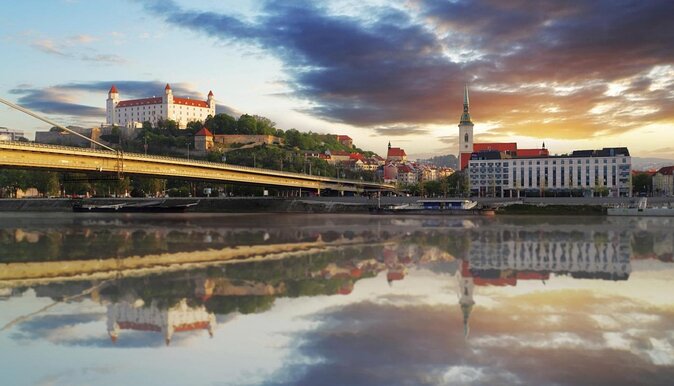 2-Day Budapest and Bratislava Private Guided Tour From Vienna - Leaving Vienna for Budapest
