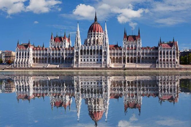 8 days European Highlights PRIVATE TOUR from Budapest including Budapest Vienna Prague and Bratislava - Key points at a glance
