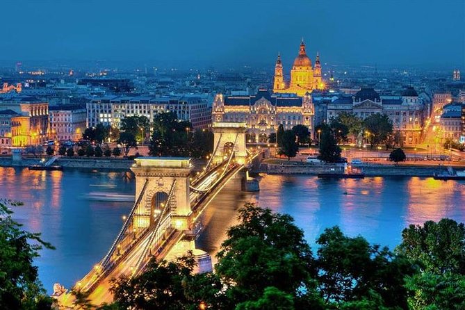 8 days European Highlights PRIVATE TOUR from Budapest including Budapest Vienna Prague and Bratislava - What this eight-day route gets right