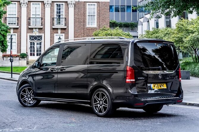 Arrival Private Transfer from Vienna Airport VIE to Vienna City by Luxury Van - Leaving Vienna Airport without the usual fuss
