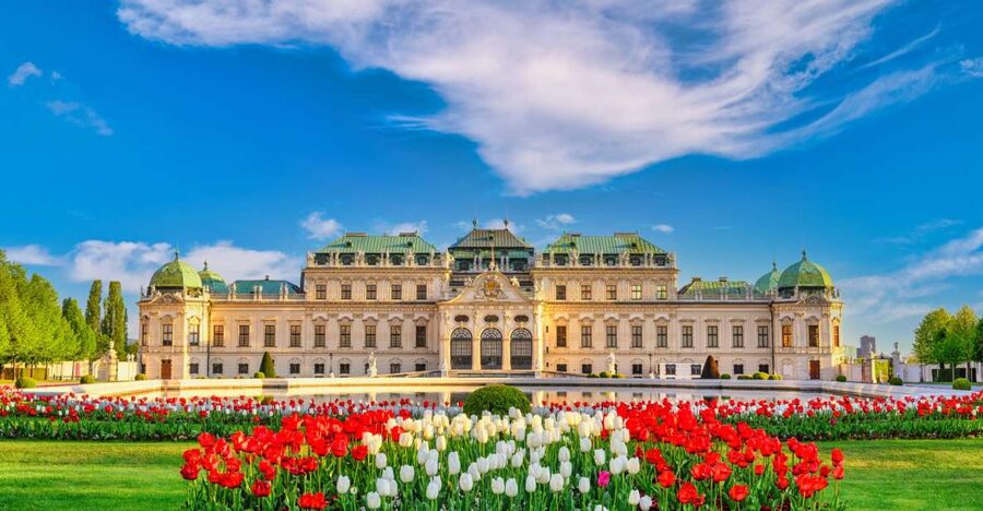 Belvedere Palace: Tour with Skip-the-Line/Transfer Options - Key points at a glance