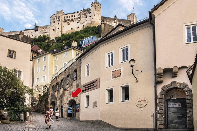 Best of Mozart Concert and Dinner or VIP Dinner at Fortress Hohensalzburg - Walking from dinner to the concert room