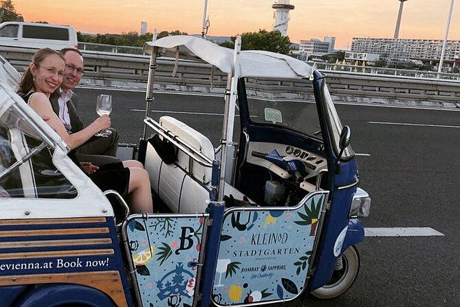 Best of Vienna Tour in TUK TUK! - Weather, cancellation, and booking value