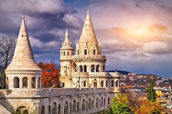 Budapest Small Group Day Trip from Vienna - Booking, cancellations, and group details