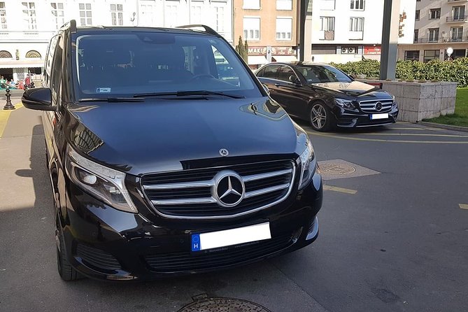 Budapest to Vienna Private Transfer in a Luxury Car - Airport Arrival and the Personalized Meeting