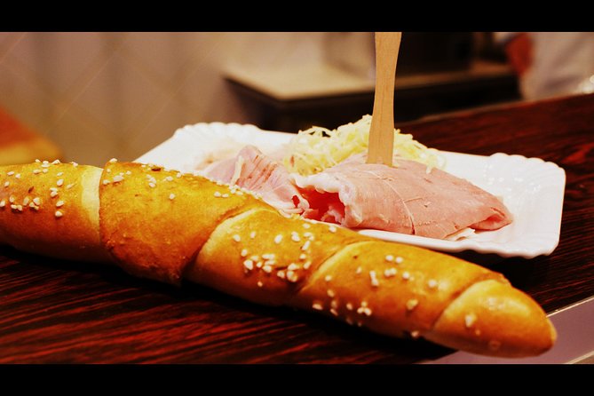 Classic Food Tour of Vienna - What the guide adds to the meal
