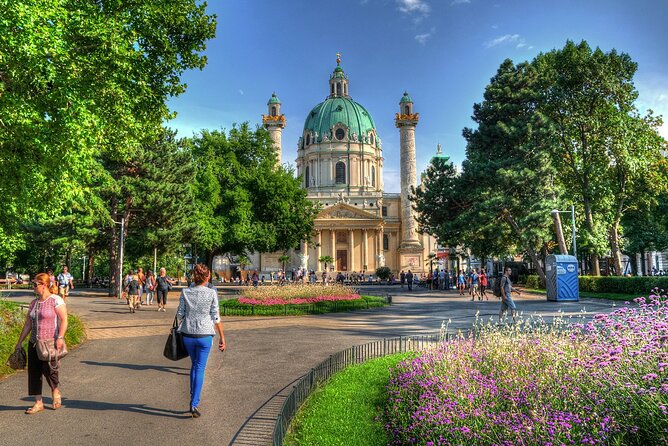 Classical concert Vivaldi 4 seasons in Karlskirche Vienna - Is the price fair?