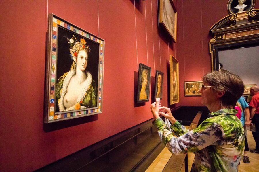 Combo Ticket: Kunsthistorisches Museum & Imperial Treasury - Who Will Enjoy This Combo Most?