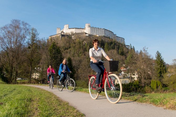 Discover Salzburg by bike: Fun and informative - Nonnberg Abbey and a quieter view