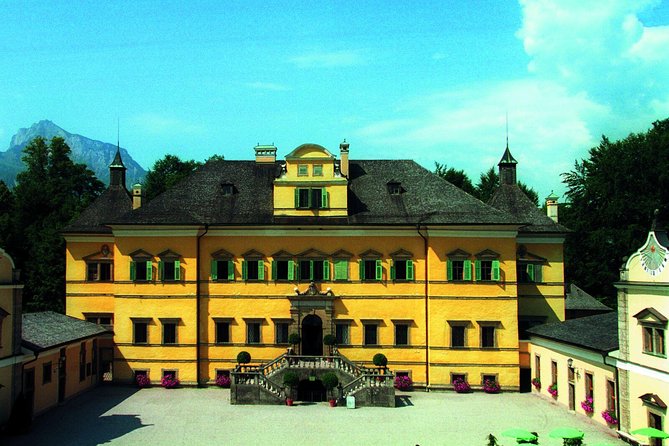 Discover Salzburg by bike: Fun and informative - Leopoldskroner Weiher and the city’s quieter side