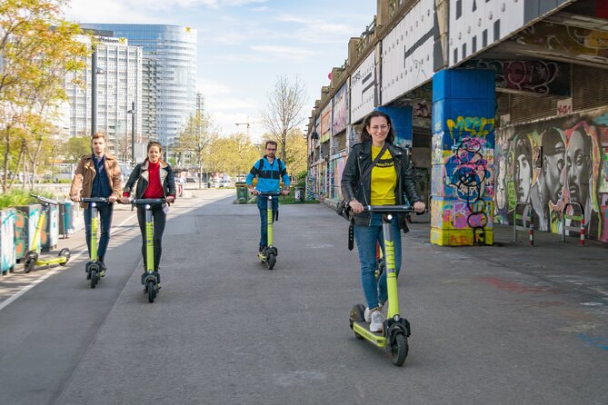 E-Scooter Tour through amazing Vienna! - The University of Vienna adds a younger note