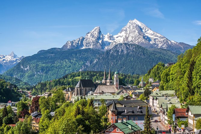 Eagle's Nest and Hallstatt Private Tour from Salzburg - Gosausee finishes the day with a glacier view