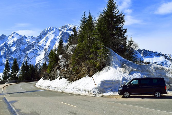 Eagle's Nest, Berchtesgaden and Ramsau with famous church and lake - Two hours in Berchtesgaden