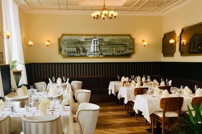 Evening at Schönbrunn Palace Vienna: 3-course Dinner and Concert - What VIP includes