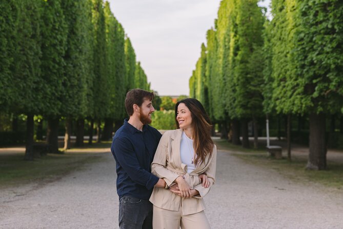 Experience Vienna with a local professional photographer - Why Schönbrunn works so well for a photo session