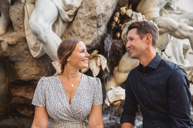 Experience Vienna with a local professional photographer - Portraits beneath the Schönbrunn Palace façade