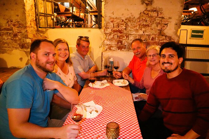 Food Tasting Tour in Hidden Gems of Vienna for Small Groups - How much food do you really get?