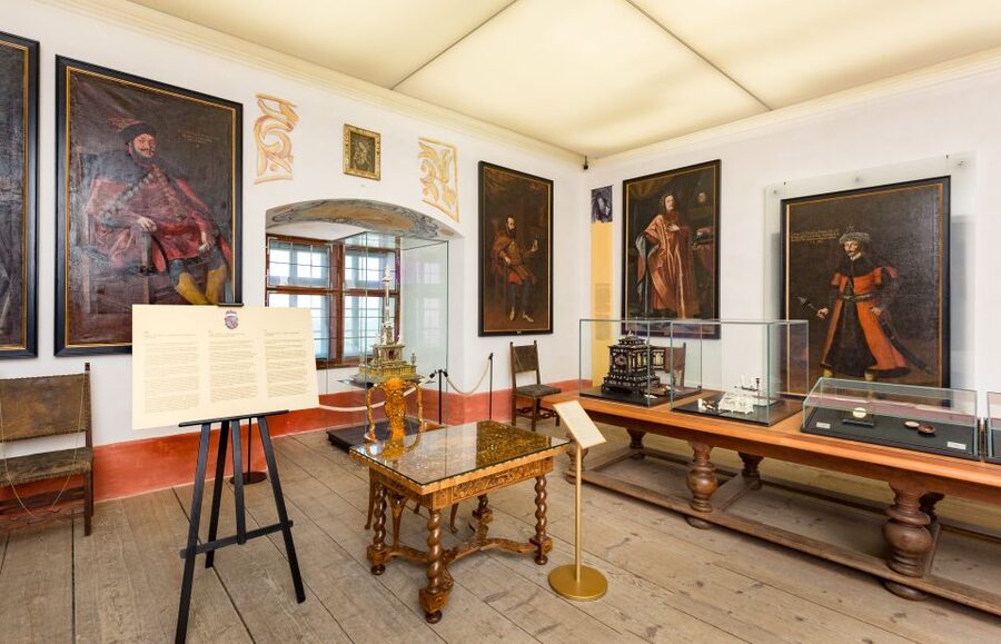Forchtenstein Castle Admission Ticket & Optional Guided Tour - The Gallery of Ancestors and the portrait of Vlad the Impaler