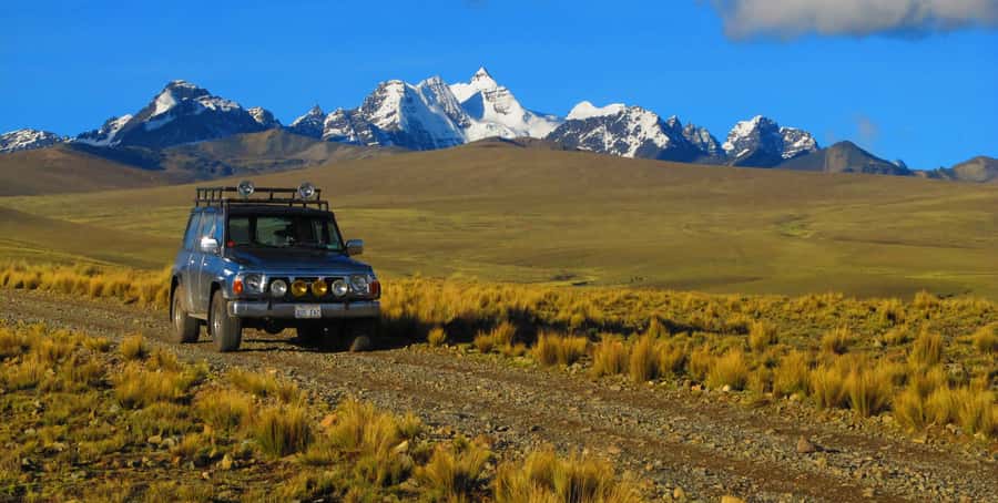 From La Paz: Austria Peak One-Day Climbing Trip - Why Austria Peak is a smart first high mountain