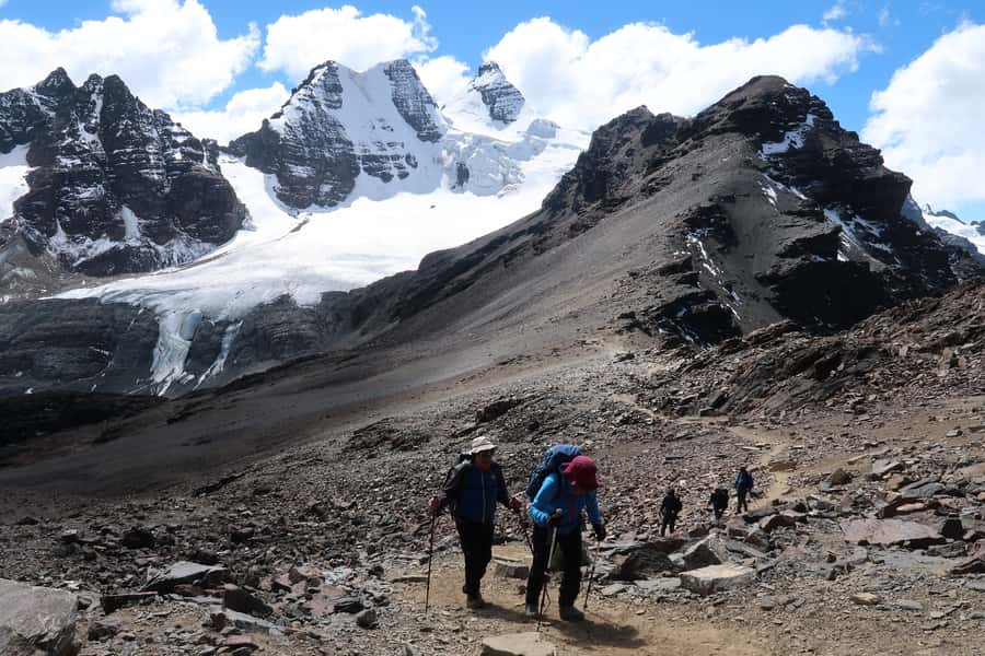 From La Paz: Austria Peak One-Day Climbing Trip - Why the descent can be the hardest part