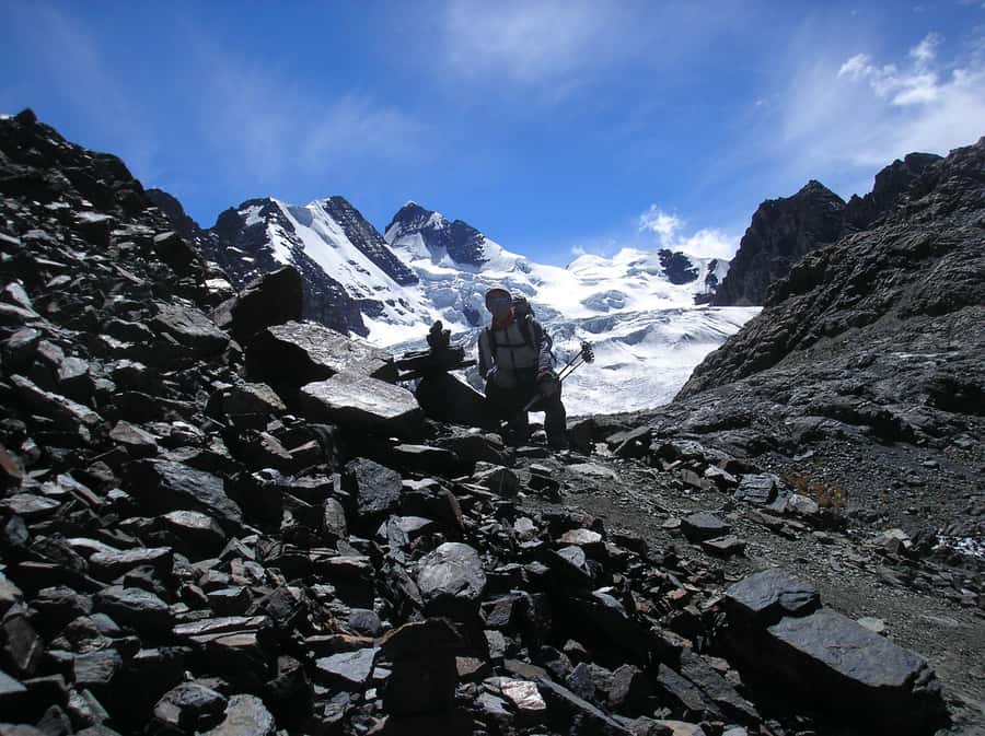 From La Paz: Condoriri Andes, Pico Austria Full Day Hiking - Booking flexibility and group size