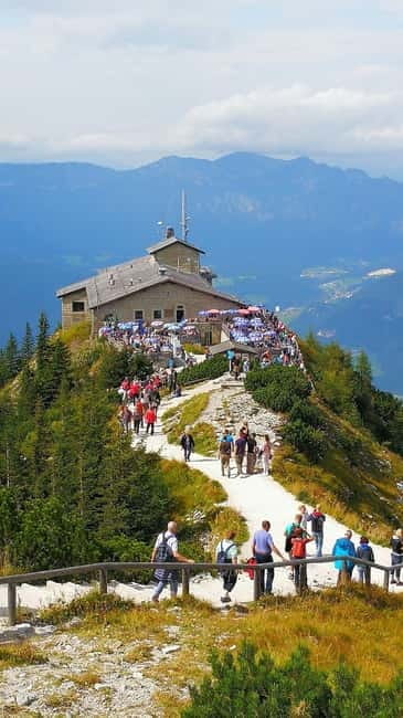 From Munich: Eagle's Nest, Königssee & Salzburg Private Tour - Vehicle choice and comfort for private groups