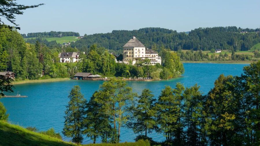 From Vienna: Austrian Lakes and Salzburg Private Tour - Who should book this Austrian Lakes and Salzburg tour?