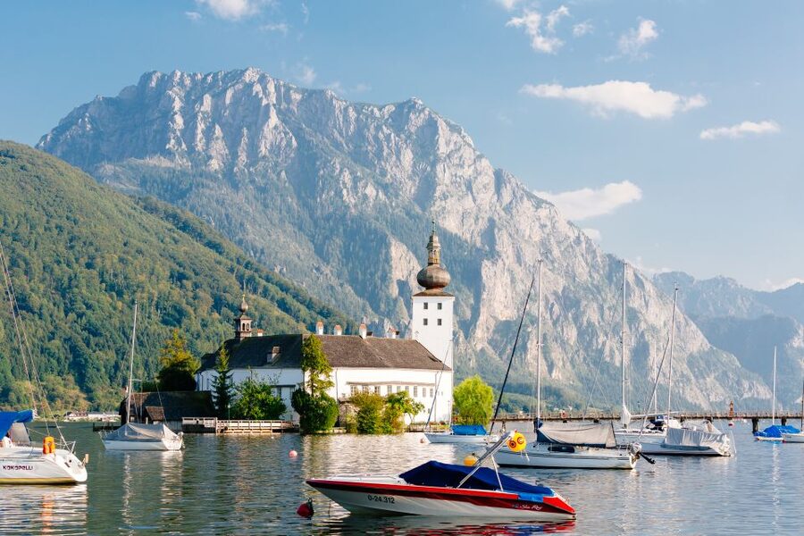 From Vienna: Full Day Trip to Hallstatt and Salzkammergut - Meeting at the Vienna State Opera