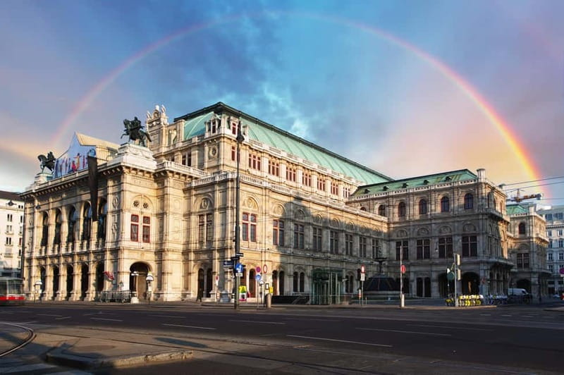From Vienna: Gmunden, Hallstatt, Salzkammergut Day Tour - The return to Vienna