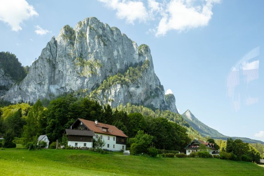 From Vienna: Guided Day Trip to Salzburg - Mondsee and the Salzkammergut scenery