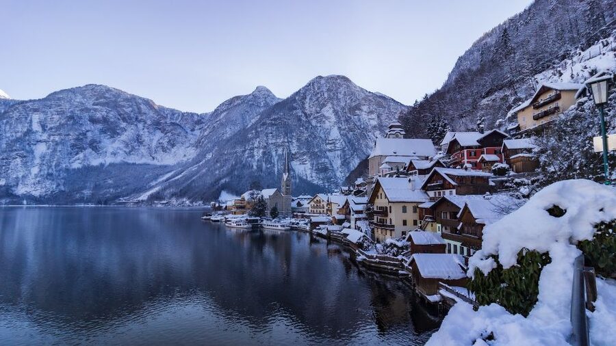 From Vienna: Hallstatt Day Trip with Hotel Pickup - The return ride to Vienna
