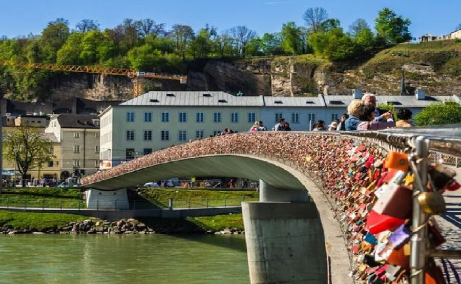 From Vienna: Melk, Salzburg, and Hallstatt Private Tour - Comfort, timing, and the real cost