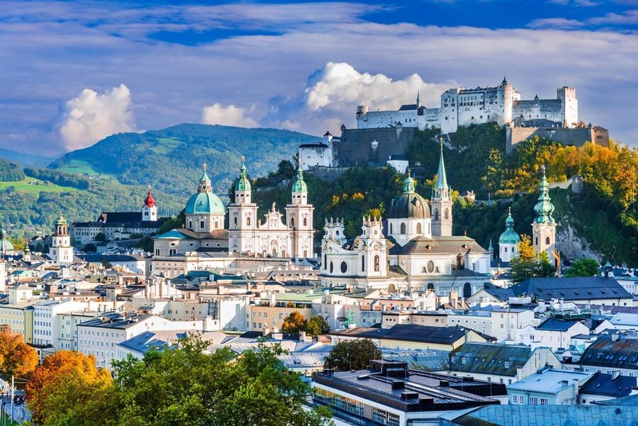 From Vienna: private day trip to Hallstatt and Salzburg - Salzburg in two hours: Mozart and baroque streets