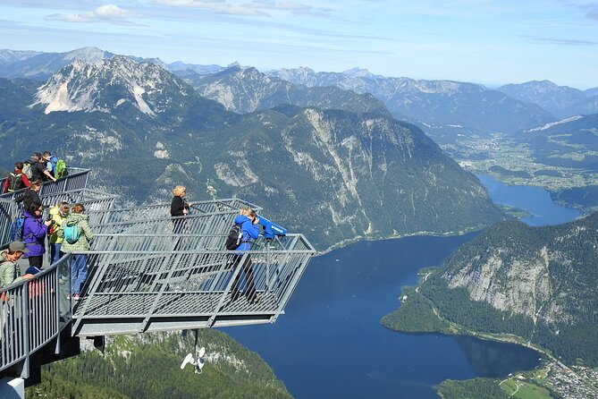 Full-Day Minivan Tour From Salzburg to Hallstatt with 5 Fingers,Lakes&Mountains - Five useful things to know before booking