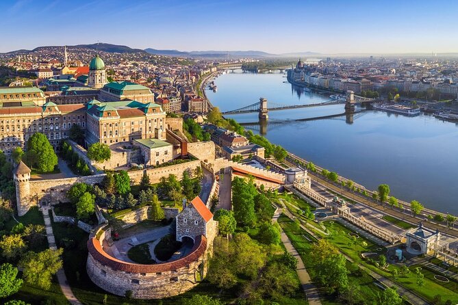 Full-Day Private Trip from Vienna to Budapest - The real shape of the Vienna to Budapest day
