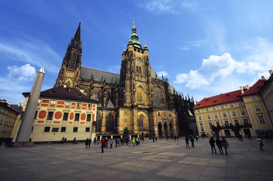 Full-Day Private Trip from Vienna to Prague - Key points at a glance