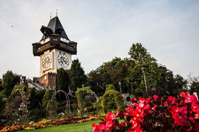 Graz Private Walking Tour With A Professional Guide - Starting at Hauptplatz, Graz’s natural meeting point