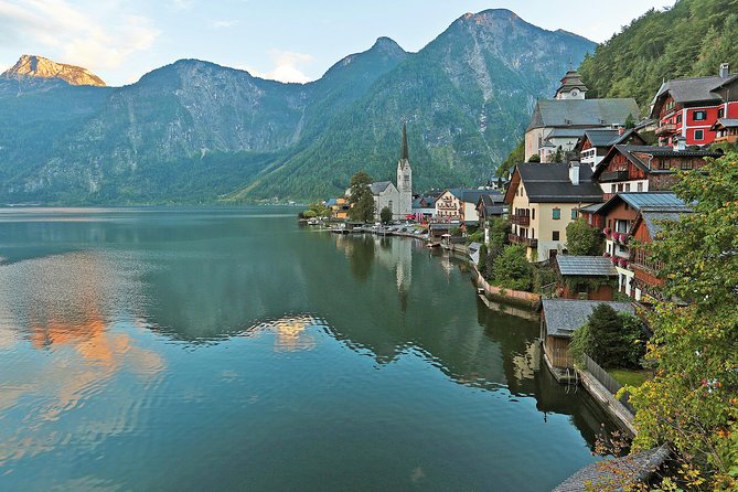 Hallstatt Guided Day Trip from Vienna With Boat Ride Option - Hallstatt old town in about two and a half hours