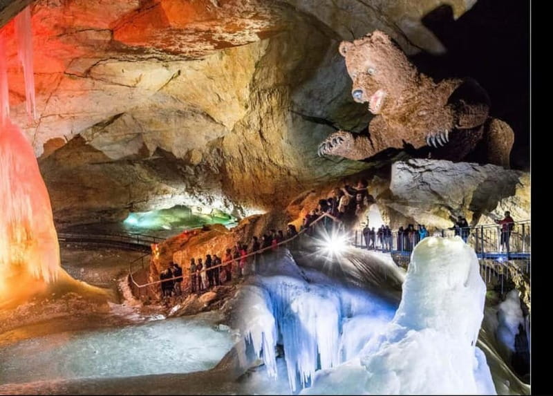 Hallstatt & Ice Cave & 5 fingers Private Trip From Salzburg - What the private format is worth