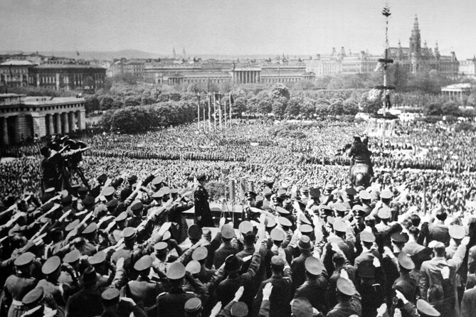 Historical Hitler Walking Tour of Vienna - A serious walk through Hitler’s Vienna