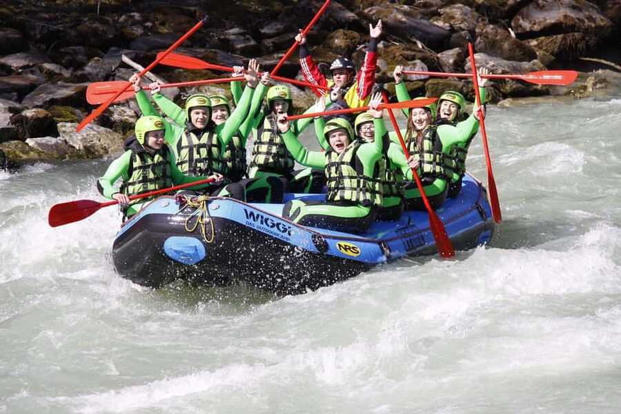 Imst: Rafting the Imster Gorge - Why the Imst Gorge makes this a serious rafting trip