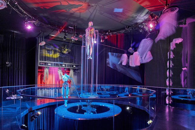 Innsbruck and Swarovski Crystal Worlds Private Tour from Salzburg - Key points to know before booking