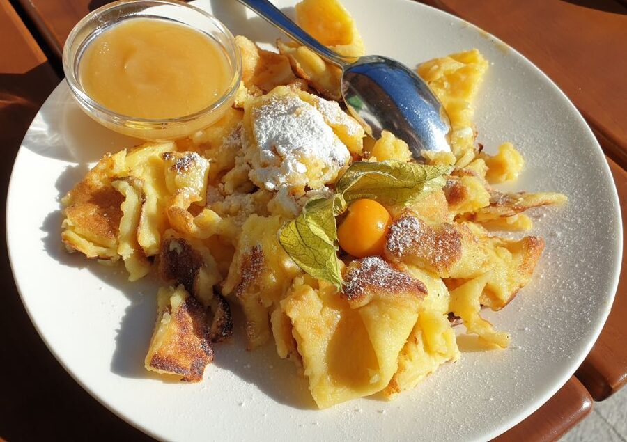 Innsbruck: Food Walking Tour with a Licensed Guide - Starting among Innsbruck’s old-town lanes