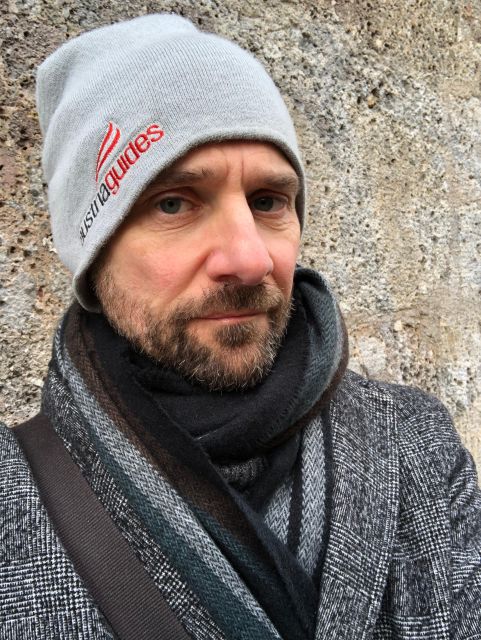 Innsbruck: Private City Tour by a licenced "Austria Guide" - Starting on Maria Theresien Street