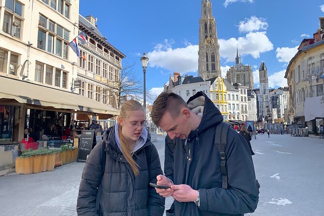 Innsbruck Self Guided Sherlock Holmes Murder Mystery Game - Starting at Annasäule on Maria-Theresien-Straße