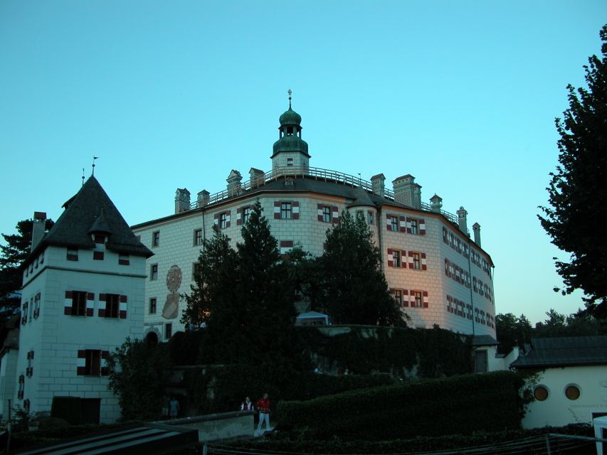 Innsbruck: Tickets for Schloss Ambras - The armories, from tournament suits to the Turkish Chamber