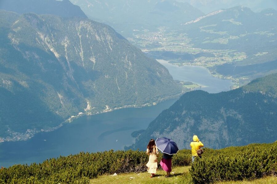 Majestic Walking Tour of Hallstatt - What the two-hour format really gives you
