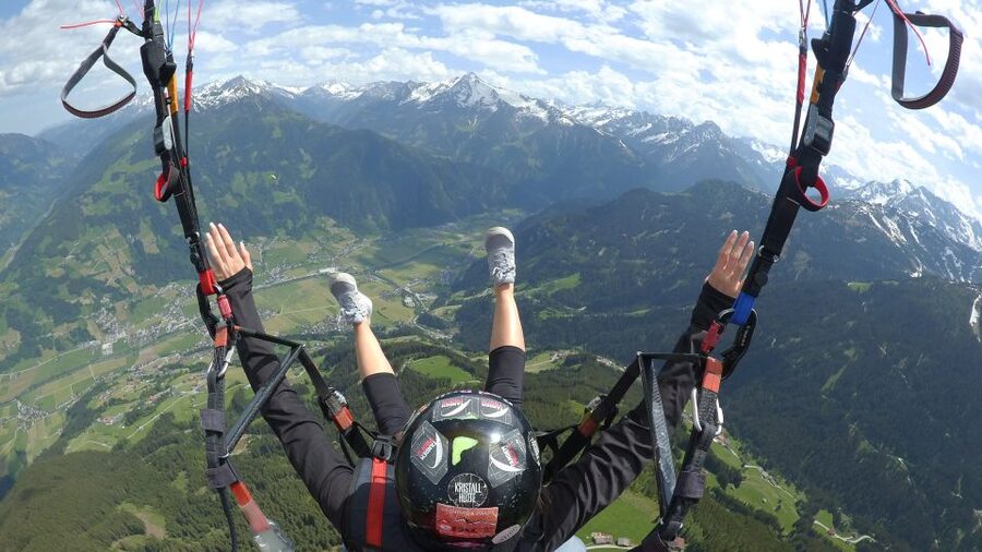 Mayrhofen: Paragliding Adventure With Soaring Views - Key points at a glance