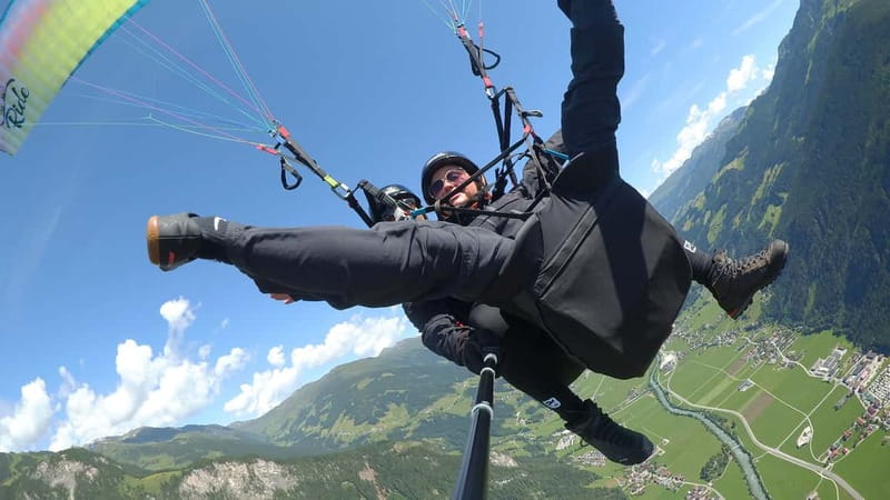 Mayrhofen: Private Paragliding Flight - All Levels - Freedom - Getting to the Penkenbahn or Penkenjochhaus